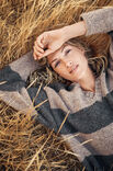 Lana Grossa SWEATER Brigitte No. 2