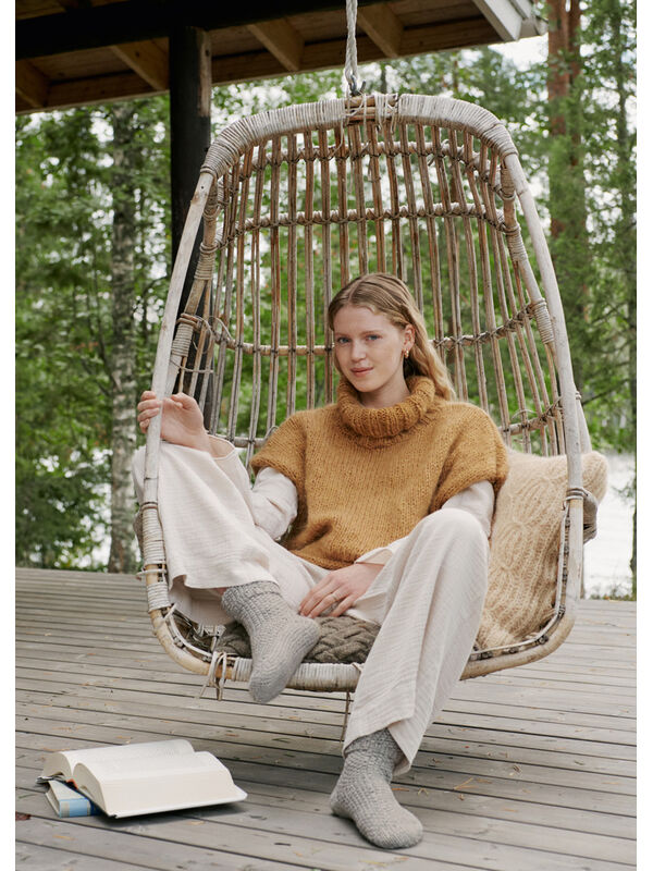 Lana Grossa PONCHO-PULLOVER Brigitte No. 2 & Brigitte No. 3 - Strikkeopskrift (SE)