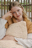 Lana Grossa PONCHO-PULLOVER Brigitte No. 2 & Brigitte No. 3 - Strikkeopskrift (SE)