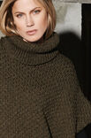 Lana Grossa Poncho i smockmønster Alta Moda Alpaca
