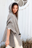 Lana Grossa HÆTTEPONCHO Lala Berlin Lovely Cotton