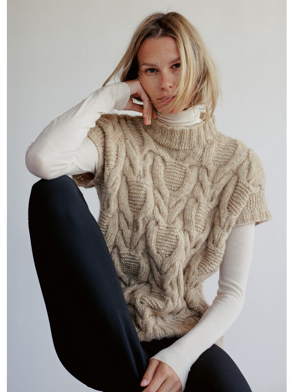 Lana Grossa SLIPOVER Natural Alpaca Pelo