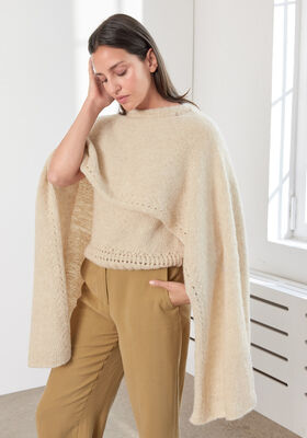 CAPE Natural Alpaca Pelo - Strikkeopskrift (SE) fra Lana Grossa