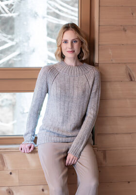 TOP DOWN PULLOVER Natural Lama Fine fra FILATI Studio