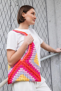Lana Grossa LIVING No. 1 - Magasin (DE) + Strikkeopskrifter (DK) 