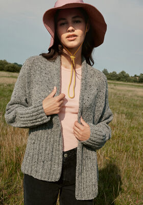 CARDIGAN Landlust Soft Tweed 180 - Strikkeopskrift (SE) fra Lana Grossa