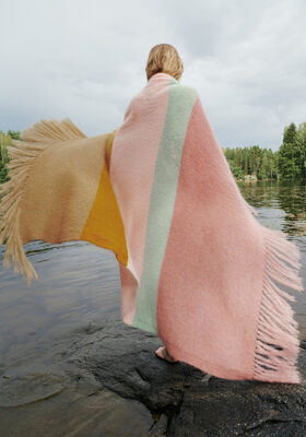 COLOR BLOCK PLAID Brigitte No. 3 - Strikkeopskrift (SE) fra Lana Grossa