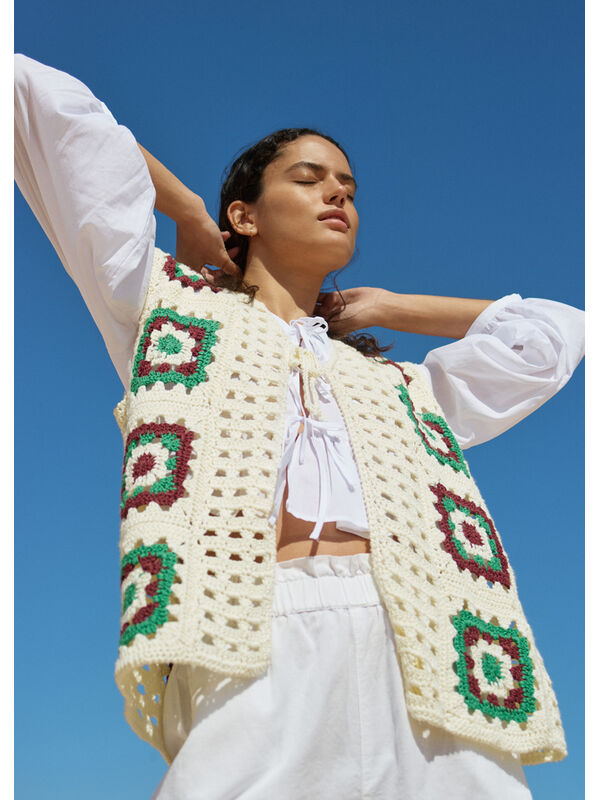 Lana Grossa VEST MED KVADRATISKE MOTIVER OG HULMØNSTER Soft Cotton