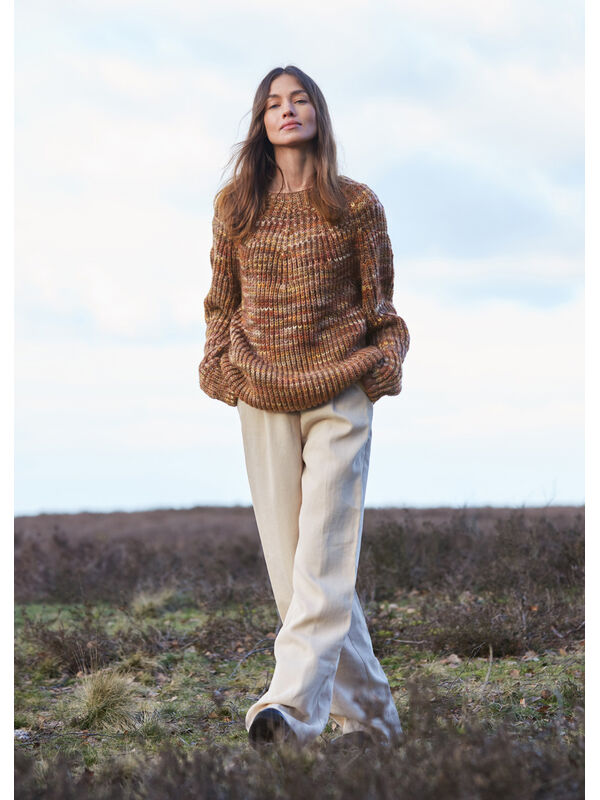 Lana Grossa PULLOVER MED RUNDT BÆRESTYKKE Cool Merino Big Color
