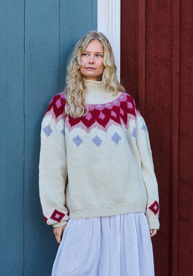 SWEATER MED RUNDT BÆRESTYKKE Landlust Naturwolle fra Lana Grossa