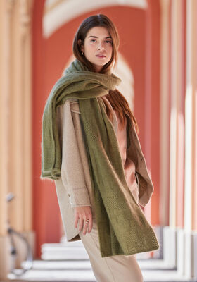 STOLA Cool Wool Lace & Silkhair - Strikkeopskrift (SE) fra Lana Grossa