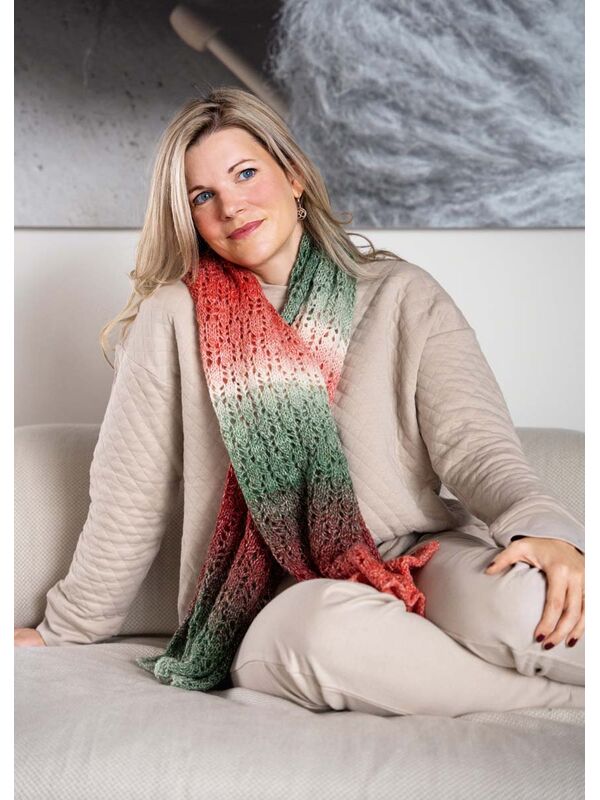 Lana Grossa STOLA Gomitolo (Christmas Edition Lurex) - Strikkeopskrift (SE)