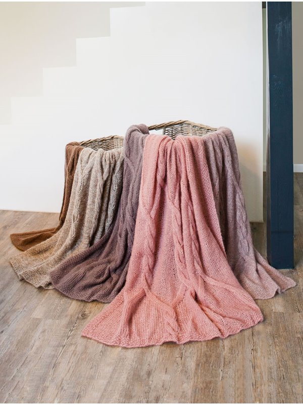 Lana Grossa PLAID MED SNOlNINGS- OG RUDEMØNSTER Silkhair