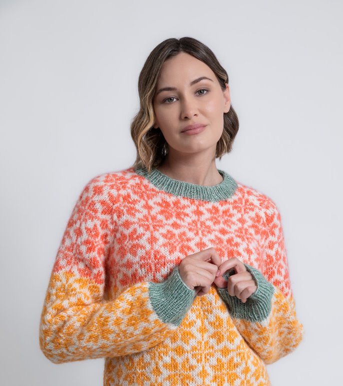 Lana Grossa PULLOVER MED MØNSTER Natural Alpaca Pelo