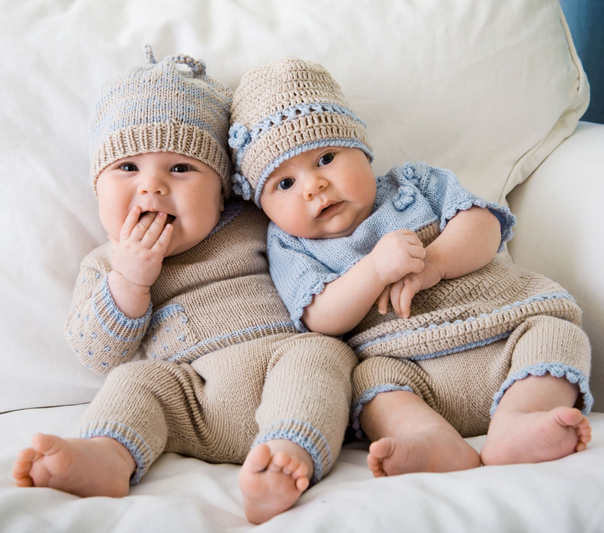 Lana Grossa KJOLE, BUKSER OG HUE Cool Wool Baby | FILATI INFANTI Best of - Magasin (DE) + Opskrifter (DK) Model 6, 7 & 8 baby) | FILATI Strikmodeller - modelpakker