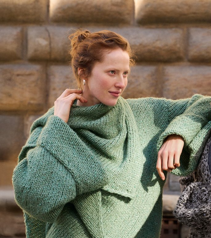 Lana Grossa DIAGONALSTRIKKET SWEATER Lucciola