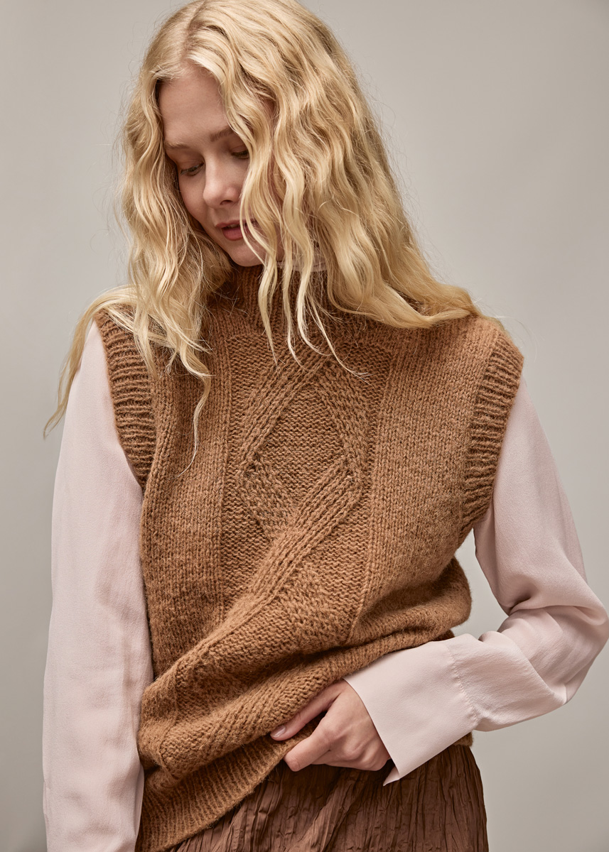 Lana Grossa Nordic Knits No. 4 - Magasin (DE) + Strikkeopskrifter (DK)