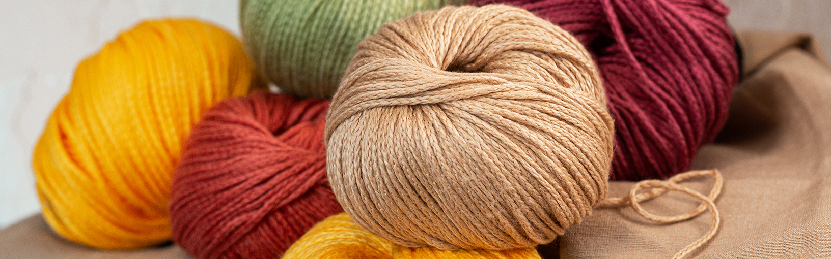 Garn af høj kvalitet til strikning, hækling og filtning LANA GROSSA<br> uld & garn | Nyheder