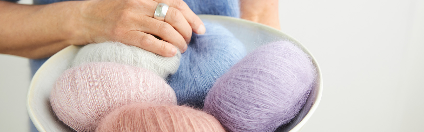 Garn af høj kvalitet til strikning, hækling og filtning LANA GROSSA<br> uld & garn | Lace