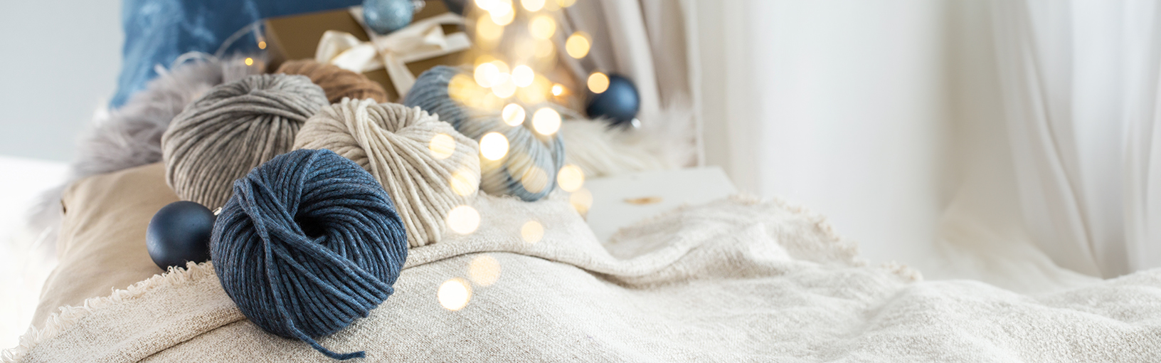 Garn af høj kvalitet til strikning, hækling og filtning LANA GROSSA<br> uld & garn